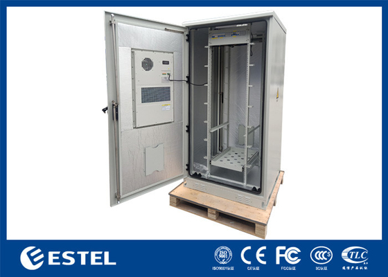 32U Outdoor 19 inch Rack Cabinet Telecom Cabinet Met PDU En 1500W airconditioner