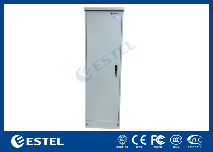 ET6585217-EQ Buiten telecom behuizing met één voordeur en één achterdeur IP65 kast